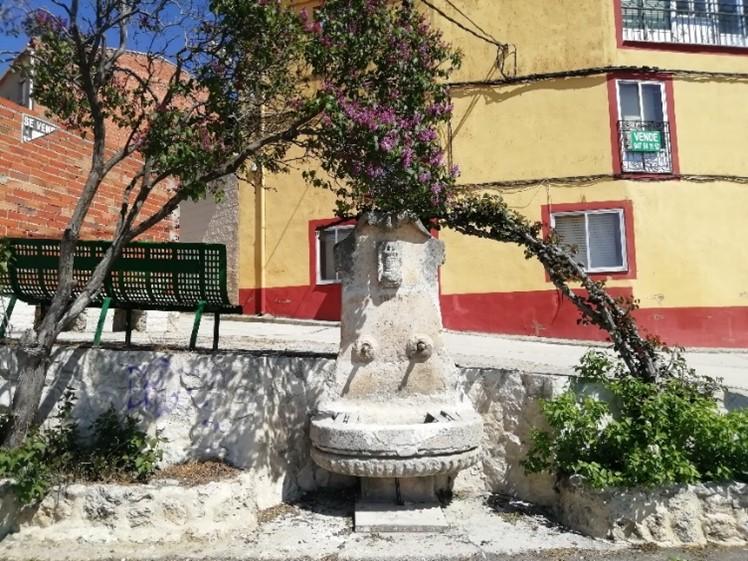Fuente de la Puerta del Sol